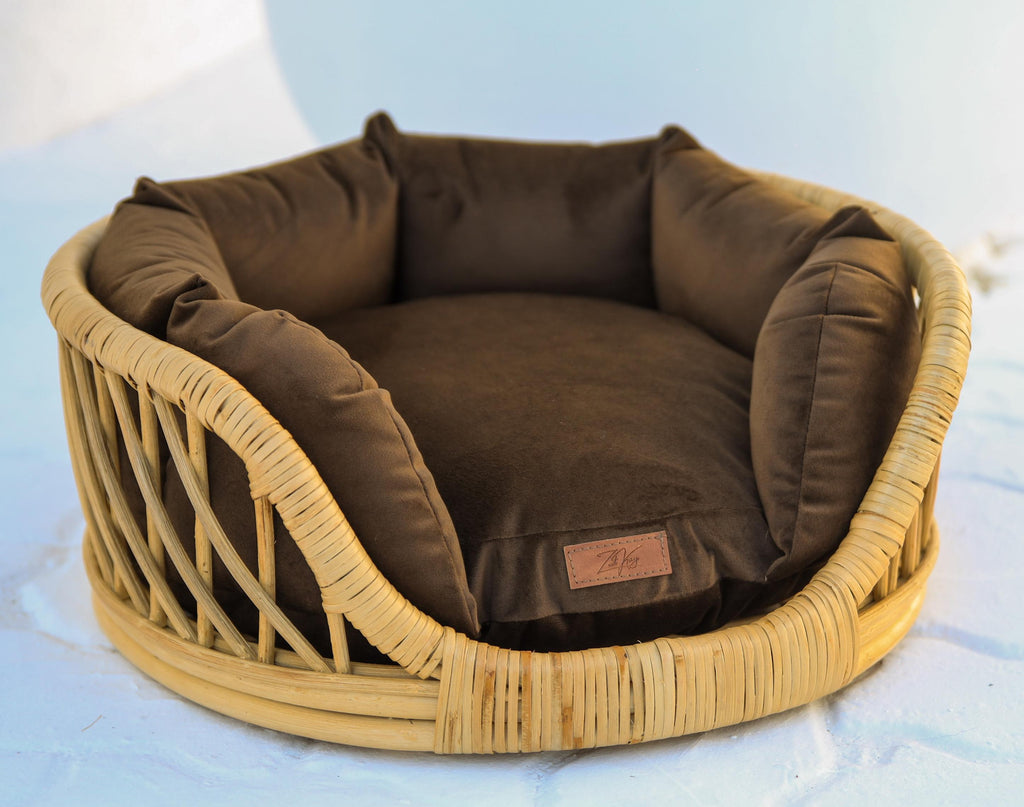 Elite Enclave Rattan Bed for Cats and Dogs